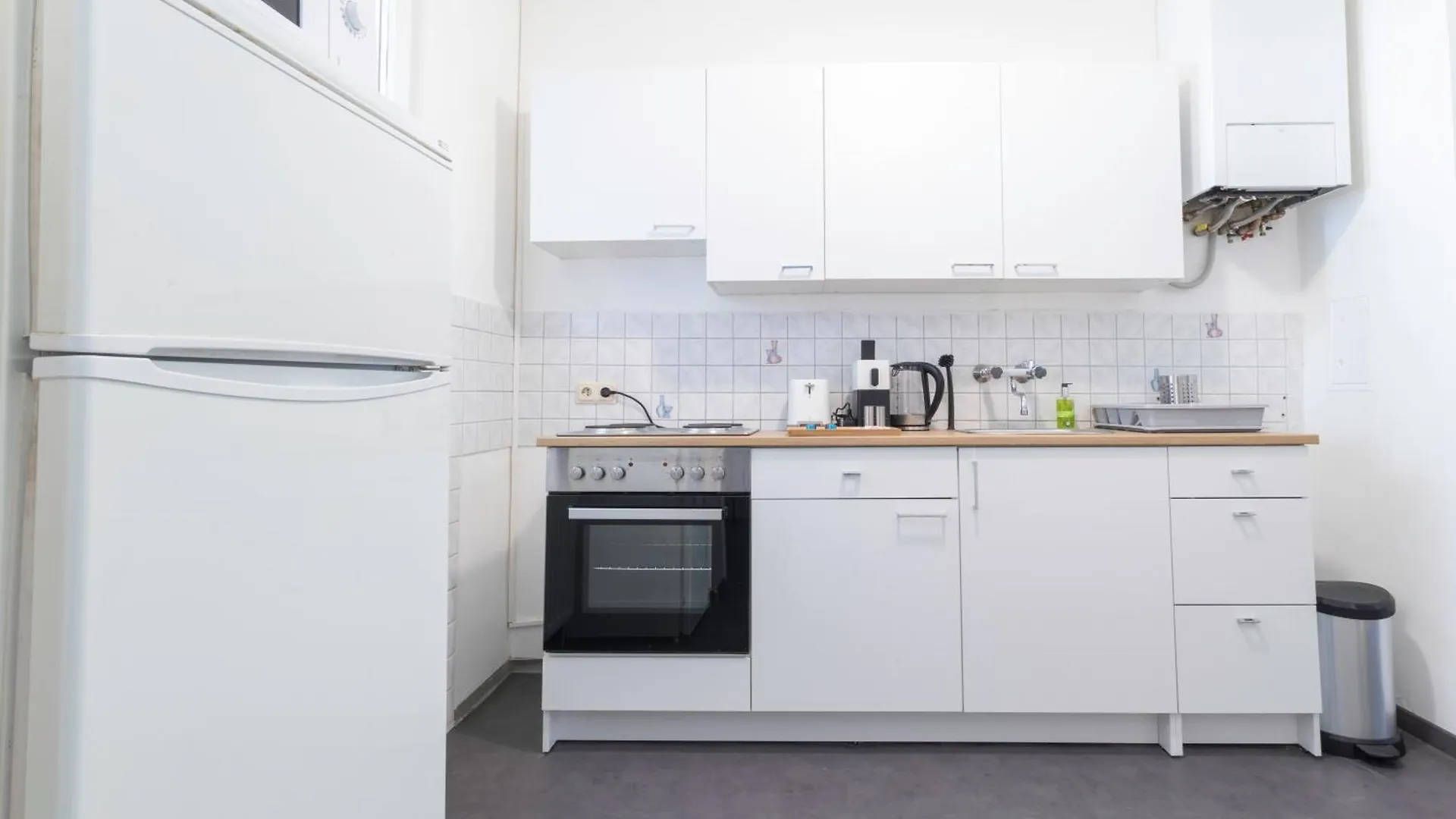 Maerzstrasse Apartment Wenen